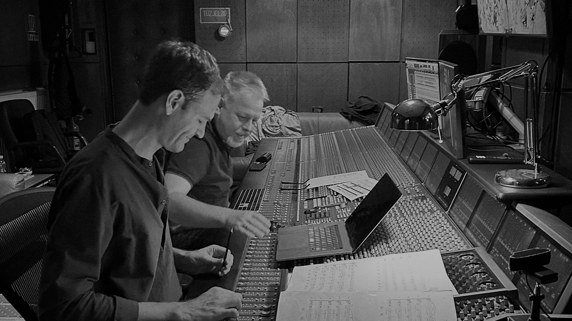 Thomas Parisch in the recording studio